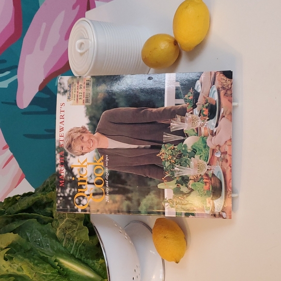 Martha Stewart Other - COOKBOOK Martha Stewart Quick Cook 200 Easy Elegant Recipes 1983 Softcover